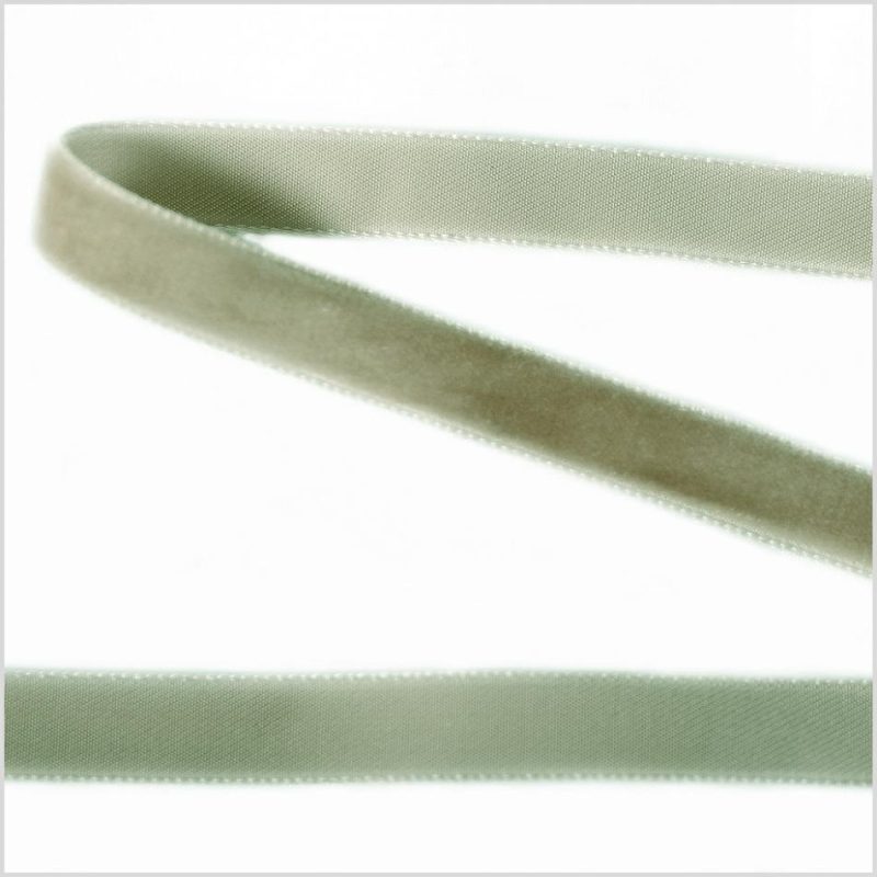 Velvet | Light Green Single Face Velvet Ribbon – 0.375" Ribbons Light Green